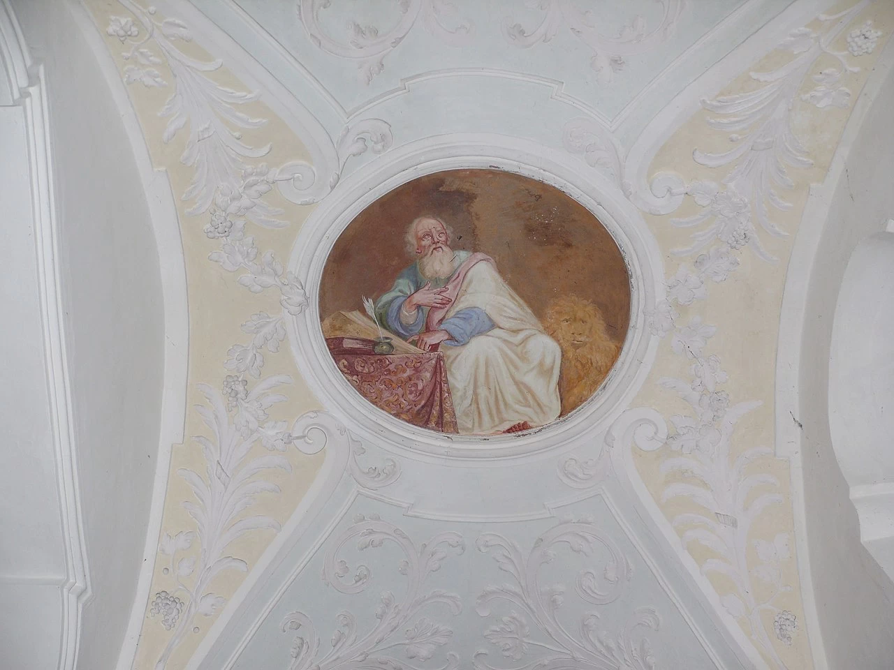 Stucchi e affreschi delle isole di San Benedetto 5